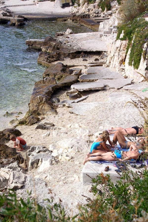 Apartments By The Sea Seget Vranjica, Trogir - 1038 Εξωτερικό φωτογραφία