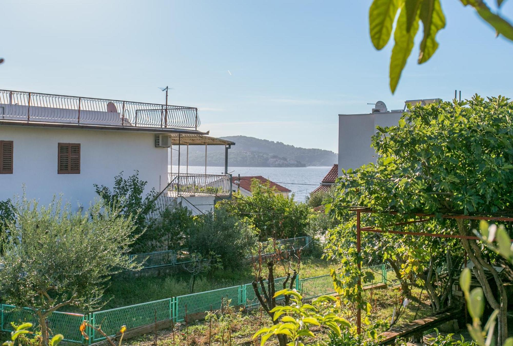 Apartments By The Sea Seget Vranjica, Trogir - 1038 Εξωτερικό φωτογραφία